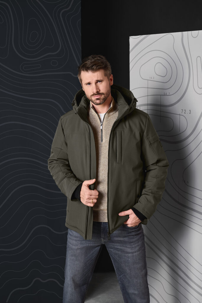 CASAMODA_fall_winter_2026_original_CM_HW26_20-09_P12_126410240-337_126520010-161_44805